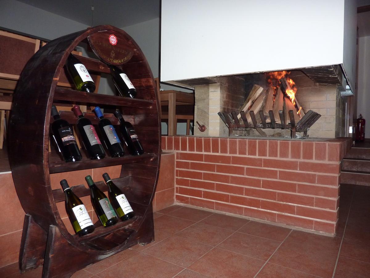Hotel Black Stork Nisovo Esterno foto