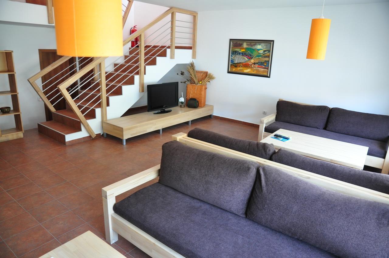 Hotel Black Stork Nisovo Esterno foto