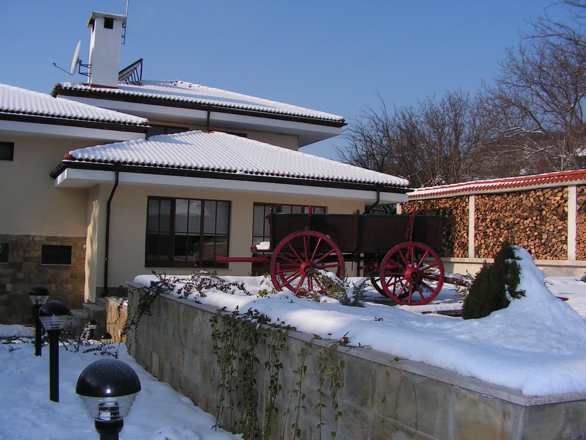 Hotel Black Stork Nisovo Esterno foto