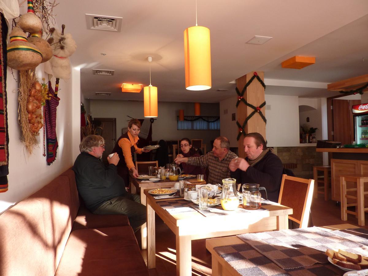 Hotel Black Stork Nisovo Esterno foto